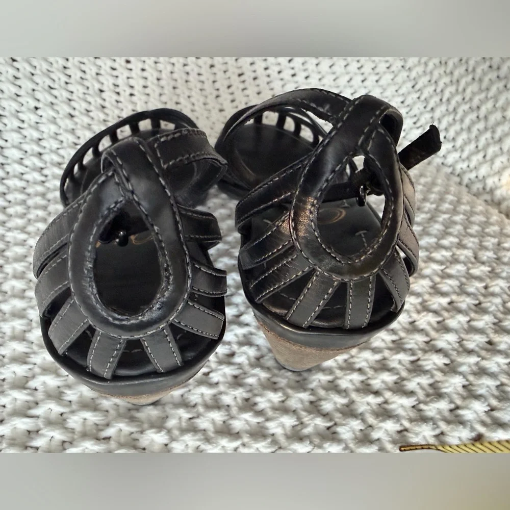Oh! Leather Strappy Wedge Sandals Black Slingback Open Toe Approx Size 6